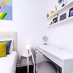 Stylish Sunny With Ac Amazing View And Fast Wifi Lisbon