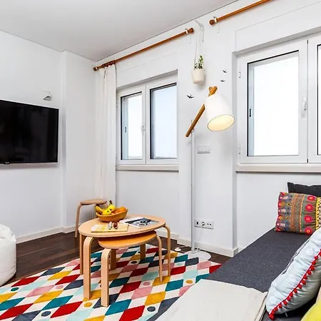 Stylish Sunny With Ac Amazing View And Fast Wifi * Lisbon