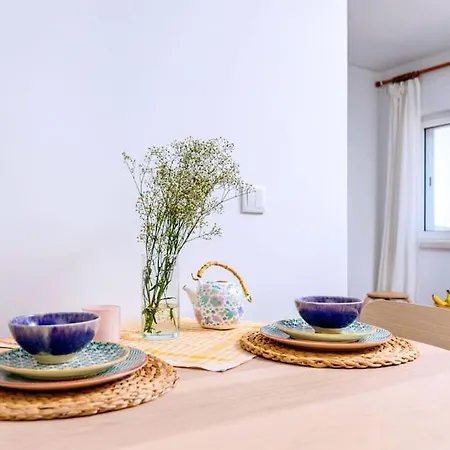 Stylish Sunny With Ac Amazing View And Fast Wifi * Lisbon