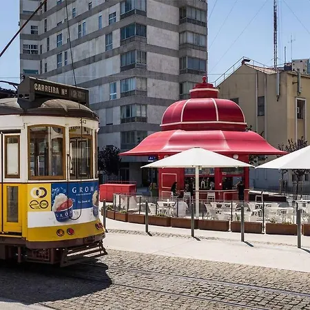 Stylish Sunny With Ac Amazing View And Fast Wifi