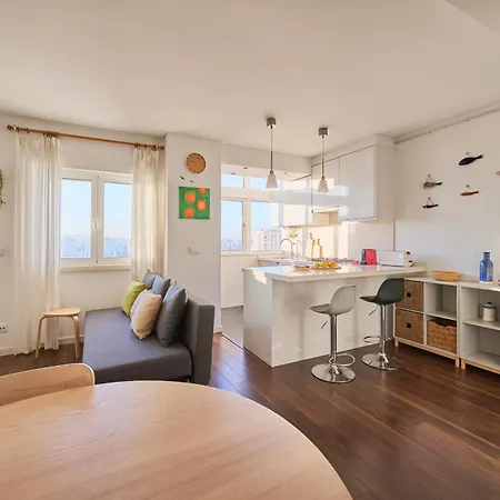Sunny Designer Flat With Ac & City View Апартаменты Лиссабон