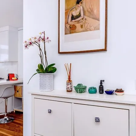 Cozy Bright Space With Landscape And Air Conditioner Apartament Lizbona
